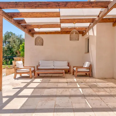 Villa Corte Kalia By Raro